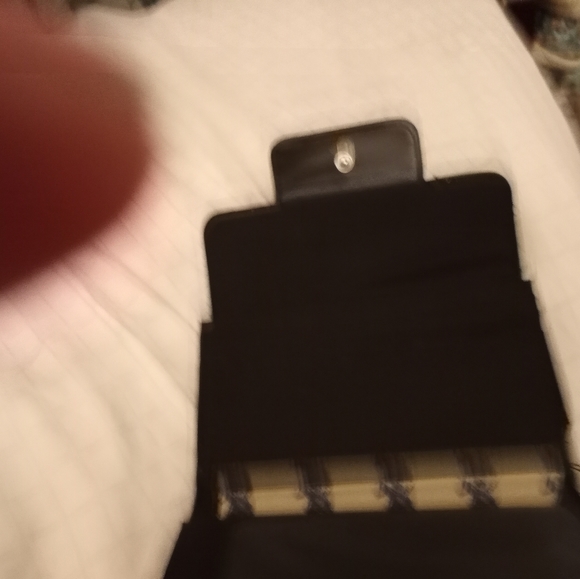 Wallet - Picture 3 of 5